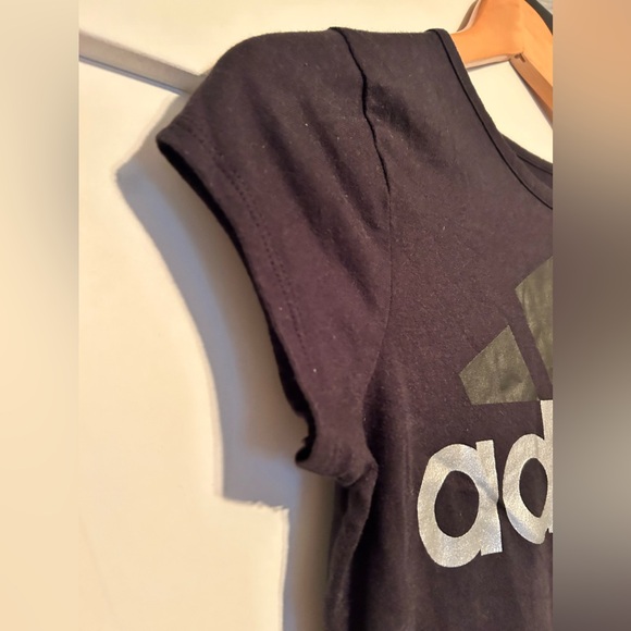 Adidas logo capped sleeve girls T size Large/14 - Picture 5 of 9